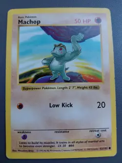 SHADOWLESS - Machop 52/102 Common Base Set (Shadowless) Pokemon Card - Image 1