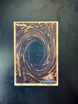 Yu-Gi-Oh P4-01 - Dark Magician Girl - Ultra Rare - Japanese Holo - Image 2