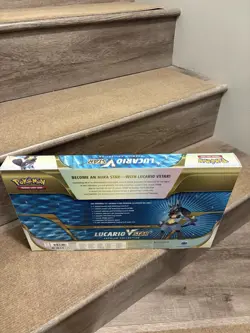 Pokemon TCG Lucario VSTAR Premium Collection 6 Packs + 1 Pin + 1 VSTAR Marker - Image 2