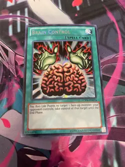 YUGIOH - BRAIN CONTROL - SECRET RARE - LCYW - UNLIMITED - NM - Image 1