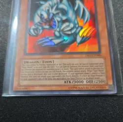 Vintage Yu-Gi-Oh Blue-Eyes Toon Dragon Card Game ATK/3000 DEF/2500 DB1-EN066 - Image 5