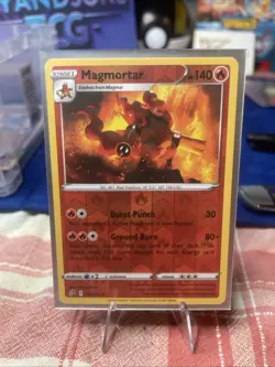 Magmortar 030/192 Rebel Clash Reverse Holo Pokemon Card NM - Image 1