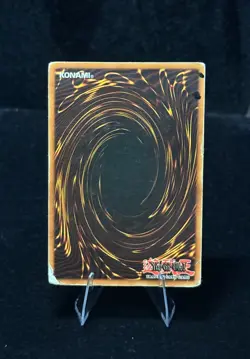 Yu-Gi-Oh Blue Eyes White Dragon SDK-001 Unlimited Holo - Heavily Played/Damaged - Image 3