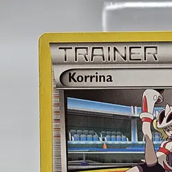 Pokemon TCG Trainer Korrina 95/111 XY Furious Fists Non Holo Card Crease - Image 3
