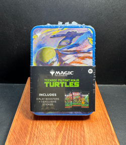 Magic: The Gathering Teenage Mutant Ninja Turtles Tin [LEONARDO] 3 Boosters - Image 1