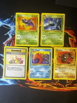 Pokemon TCG Fossil Lot X5 Vintage WOTC Mixed Condition - Image 1