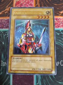 Yu-Gi-Oh! Queen's Knight EEN-EN004 Ultimate Rare Unlimited Near Mint - Image 1