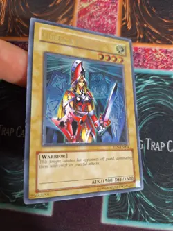 Yu-Gi-Oh! Queen's Knight EEN-EN004 Ultimate Rare Unlimited Near Mint - Image 2
