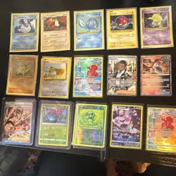 Pokemon TCG Charmander & Venusaur & Zapdos Holo/Regular Card Lot (60) - Image 3