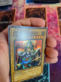 Yu-Gi-Oh! Celtic Guardian LOB-007 Wavy Super Rare OG Unlimited Lightly Played - Image 5