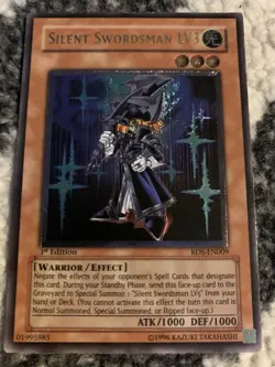 Yugioh Silent Swordsman LV3 RDS-EN009 Rise of Destiny 1st Edition Ultimate Rare - Image 1