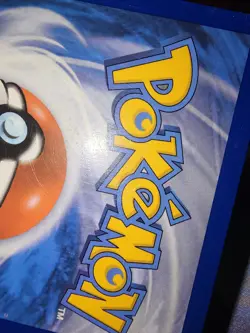 Pokemon Bea TCG Vivid Voltage Holo Full Art Ultra Rare Card 180/185 Heavy Play - Image 3