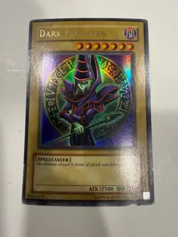 Yu-Gi-Oh! TCG Dark Magician LOB-005 Ultra Rare Lightly Played - Image 1