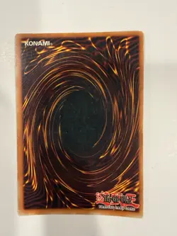 Yu-Gi-Oh! TCG Dark Magician LOB-005 Ultra Rare Lightly Played - Image 2