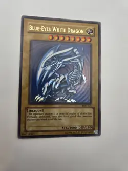 Yugioh - Blue-Eyes White Dragon SDK-001 - Ultra Rare Unlimited - Image 1