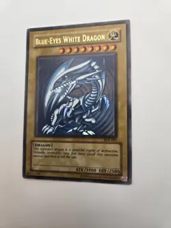 Yugioh - Blue-Eyes White Dragon SDK-001 - Ultra Rare Unlimited - Image 2