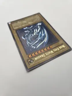 Yugioh - Blue-Eyes White Dragon SDK-001 - Ultra Rare Unlimited - Image 5