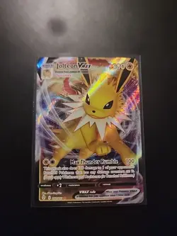 Jolteon VMAX 051/203 (NM) | Evolving Skies | Pokemon TCG - Image 1
