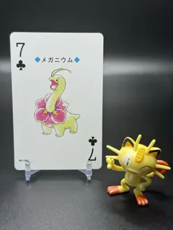 2000 POKEMON SILVER VERSION PLAYING CARDS 7 OF CLUBS #154C MEGANIUM - Image 1