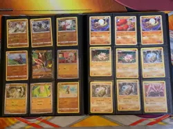 B3 POKEMON BINDER COLLECTION LOT VINTAGE HOLO RARE PROMO MEW FOSSIL ZAPDOS VMAX - Image 5