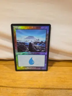Island (334) 7th Edition Foil - Image 1