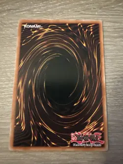 Yu-Gi-Oh! - Yu-Jo Friendship 2002 JUMP-EN007 Ultra Rare Limited Edition LP - Image 2