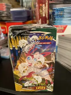 Pokemon TCG Sword & Shield Evolving Skies Booster Box New Sealed With Acrylic - Image 3