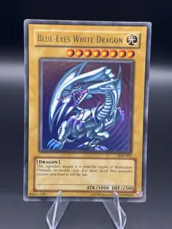Blue-Eyes White Dragon SDK-001 Ultra Rare Yu-Gi-Oh - Image 1