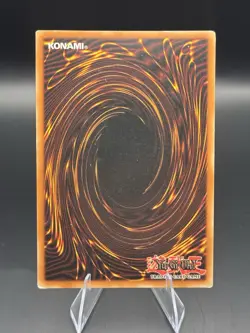 Blue-Eyes White Dragon SDK-001 Ultra Rare Yu-Gi-Oh - Image 2