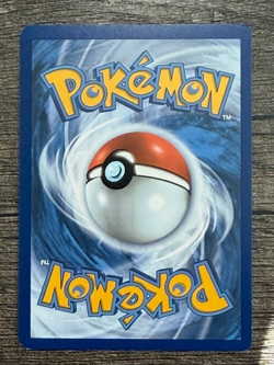 POKEMON FULL ART PIKACHU 005/025 RARE CELEBRATIONS 2021 LP-NM + ARCEUS SLEEVE - Image 4