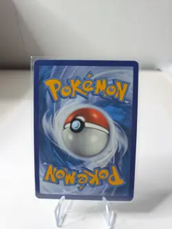 Pokemon TCG - Eiscue - Shining Fates: Shiny Vault SV035/SV122 Shiny Holo Rare - Image 2