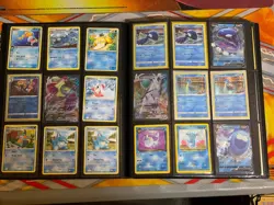 B4 POKEMON BINDER COLLECTION LOT VINTAGE HOLO RARE FOSSIL LAPRAS V EX VSTAR VMAX - Image 2
