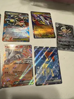 Pokemon TCG Mixed Lot Holo/reverse Holo 30+ Cards - Image 1
