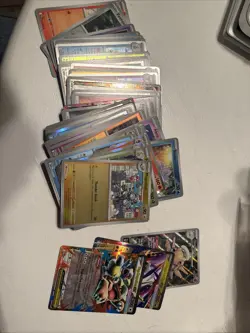 Pokemon TCG Mixed Lot Holo/reverse Holo 30+ Cards - Image 2
