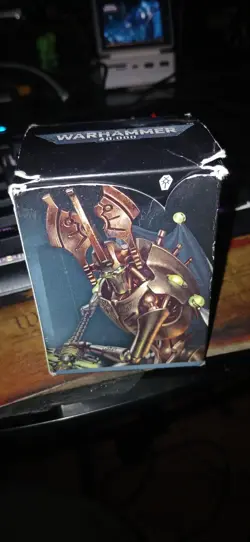 Magic The Gathering Warhammer 40k Commander Deck (3272CMX1) 195166173467 - Image 1
