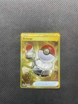 Carte Pokemon Echange 206/165 EV3.5 151 Mew FR Gold - Image 1