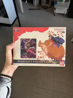 2023 One Piece TCG Gift Collection Box With 5 Booster Packs & 1 Promo Pack 810059782044 - Image 1