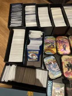 Pokemon Bundle 2 Etb Boxes And 2 Tins + 1000 Common Cards 30 Holo - Image 1