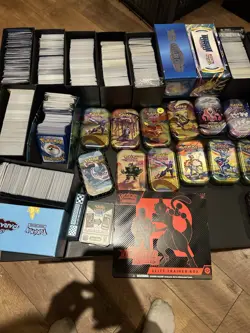 Pokemon Bundle 2 Etb Boxes And 2 Tins + 1000 Common Cards 30 Holo - Image 2