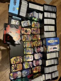 Pokemon Bundle 2 Etb Boxes And 2 Tins + 1000 Common Cards 30 Holo - Image 5