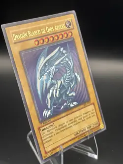 SPANISH Blue-Eyes White Dragon BIK-S001 Ultra Rare 1st Edition Yugioh - Image 2