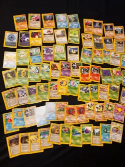 Lotto 77 Carte Pokemon Vintage Comuni e Non Comuni Tutte ENG Tutte NEARMINT - Image 1
