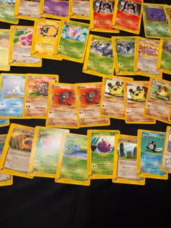 Lotto 77 Carte Pokemon Vintage Comuni e Non Comuni Tutte ENG Tutte NEARMINT - Image 3