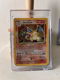 Pokemon TCG Charizard 4/102 1999 Base Holo - Image 1