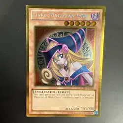 YUGIOH DARK MAGICIAN GIRL GOLD RARE PGLD-EN033 NEAR MINT - Image 1