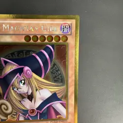 YUGIOH DARK MAGICIAN GIRL GOLD RARE PGLD-EN033 NEAR MINT - Image 4