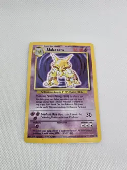 Wizards Alakazam Base Set Holo Rare 1/102 1999 Stage 2 Psychic Pokemon TCG - Image 1
