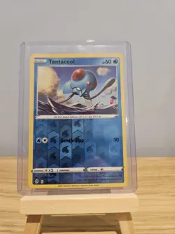 Tentacool #26/203 SWSH Evolving Skies Reverse Holo Common Pokemon 2021 TCG Card - Image 1