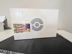 Pokemon TCG: Sword & Shield Ultra-Premium Collection—Charizard 820650851117 - Image 2