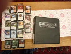 Magic: The Gathering Deckmaster Card Bundle 880 Cards Plus Album. - Image 1
